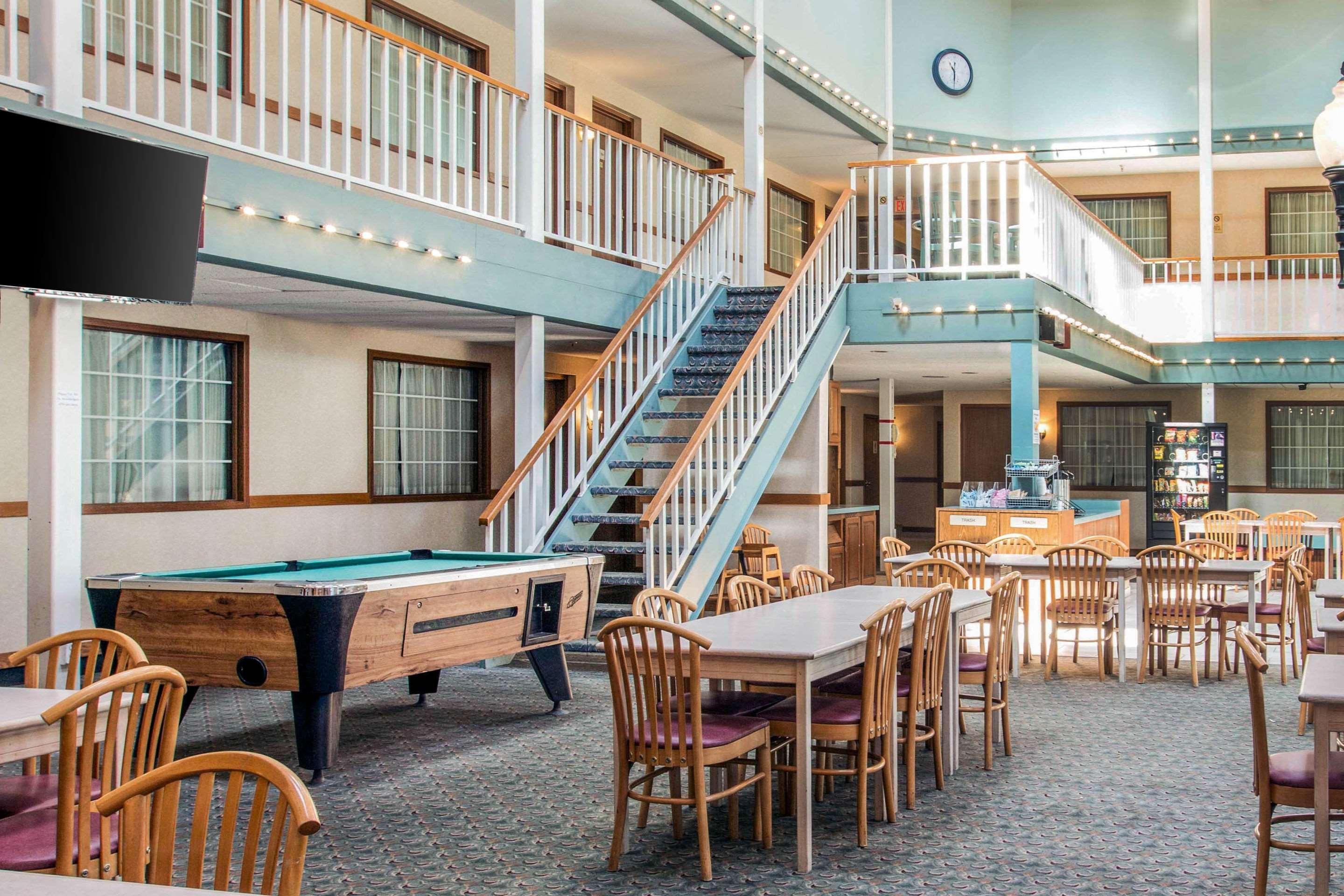 Inn Rodeway 3*