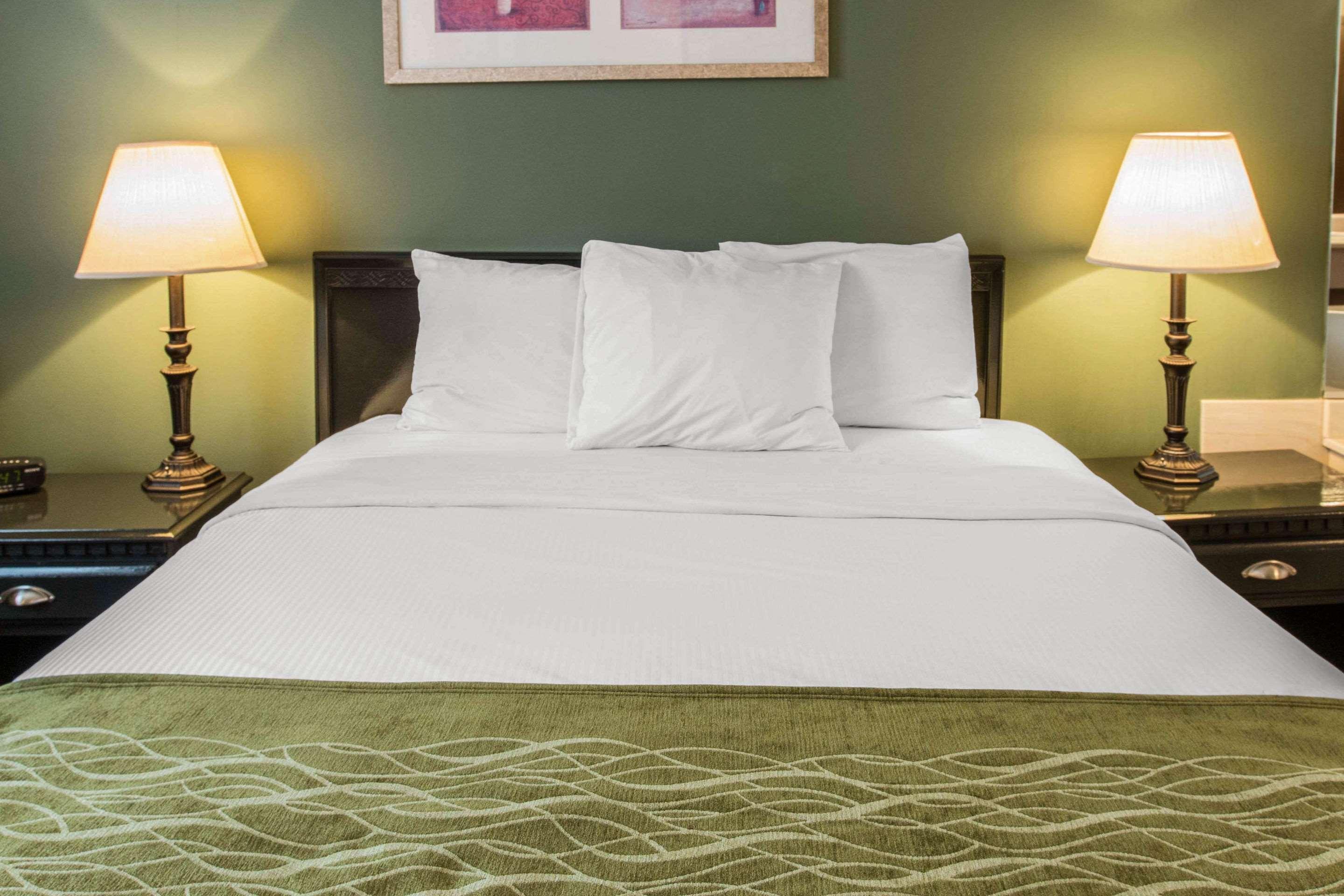 Rodeway Grandville