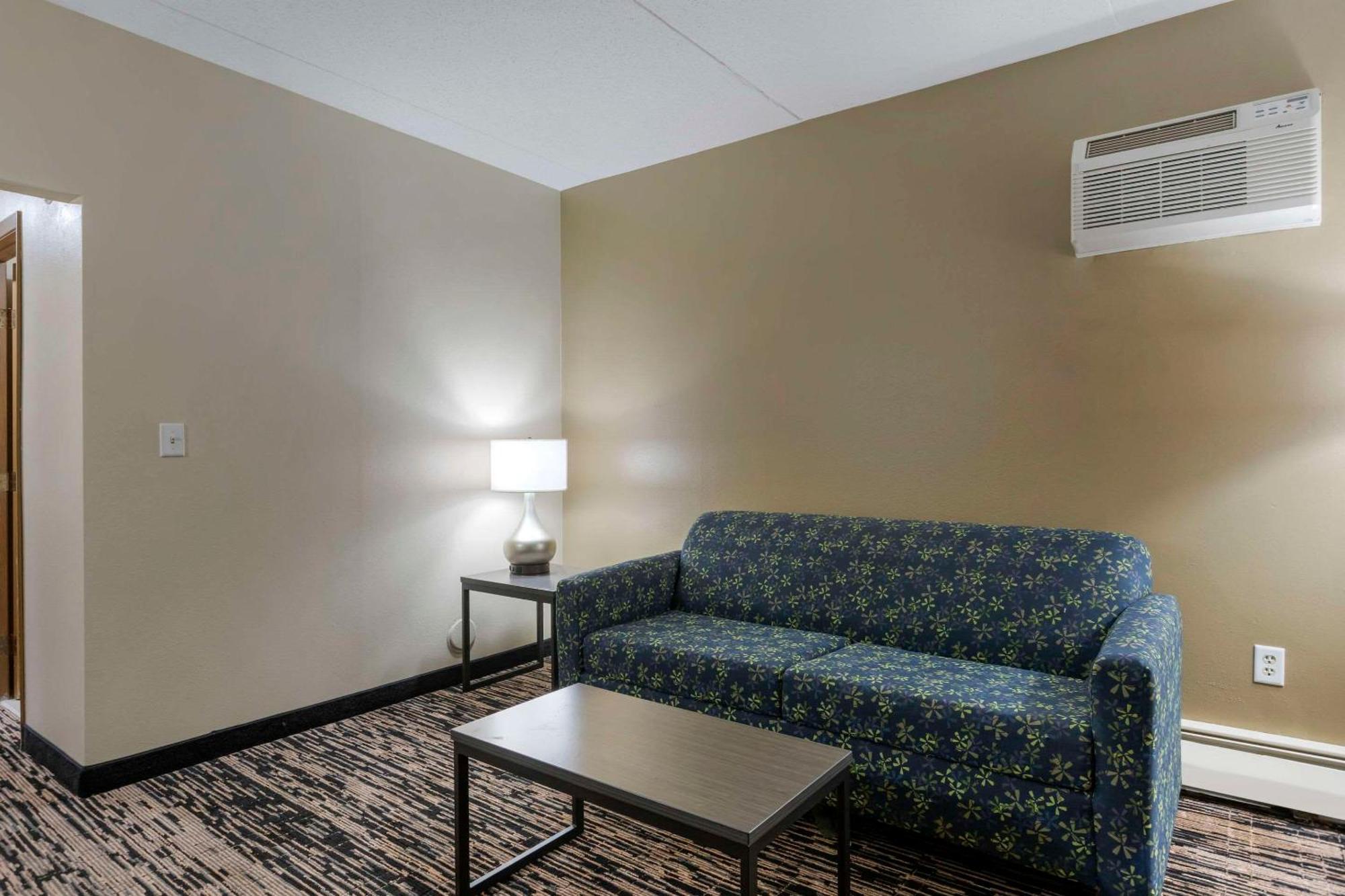 Inn Rodeway Grandville